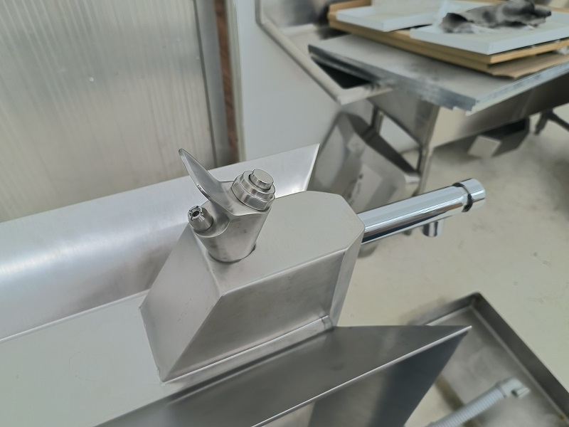 ada compliant drinking fountain faucet