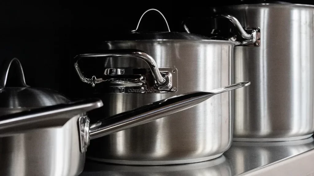 Stainless steel prep table lifespan
