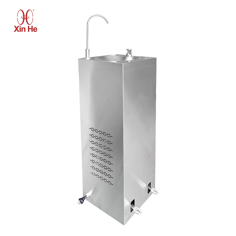 Stainless steel gooseneck drinking fountain