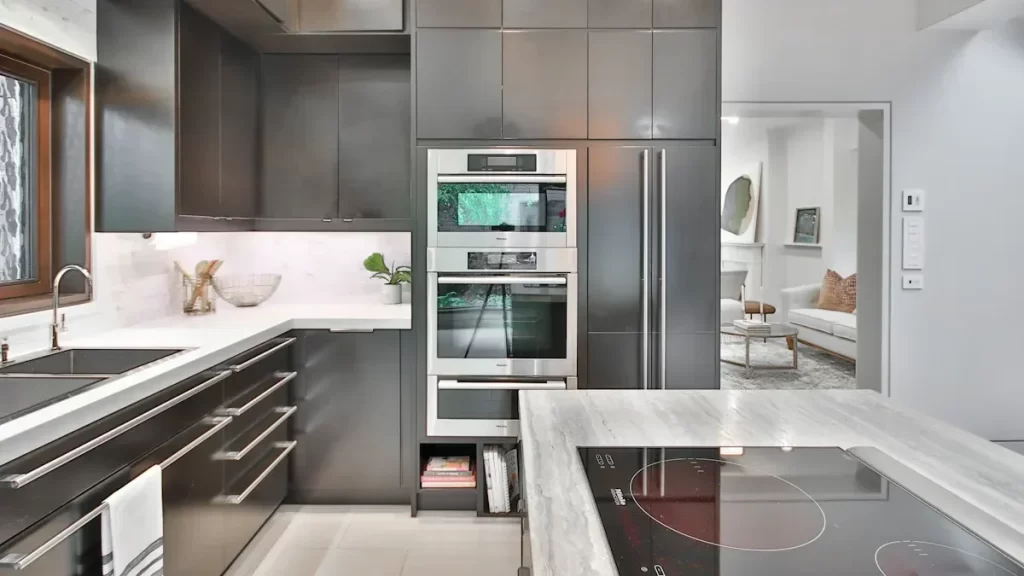 Integrated kitchen work table layout