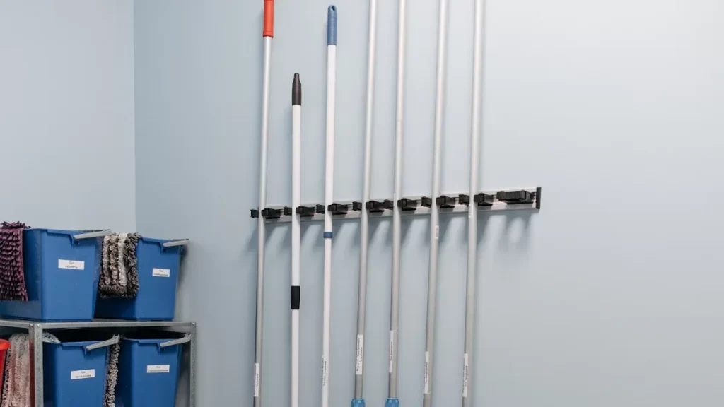 Mop sinks cleaning service tool storage display